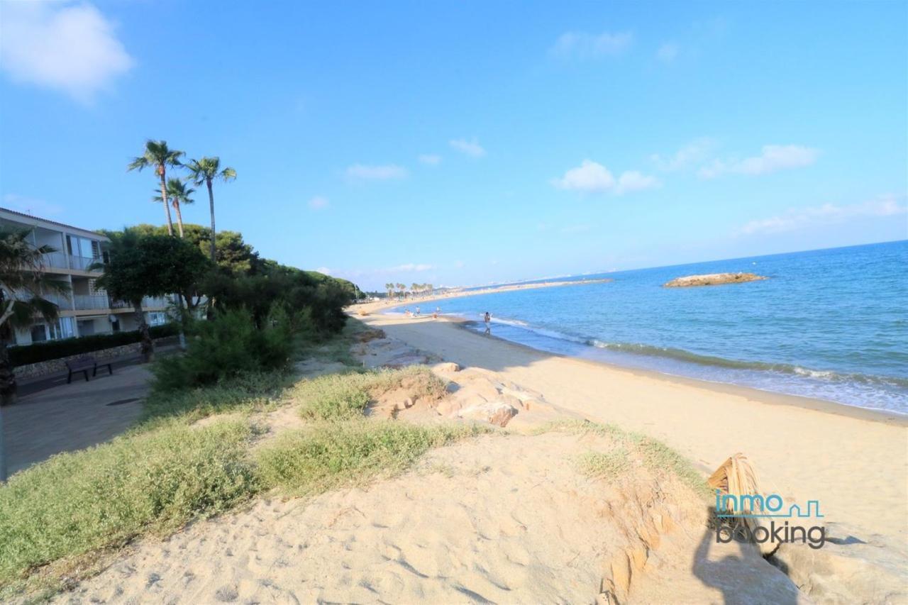 Sun Beach Mediterrani, En Frente Del Mar カンブリルス エクステリア 写真