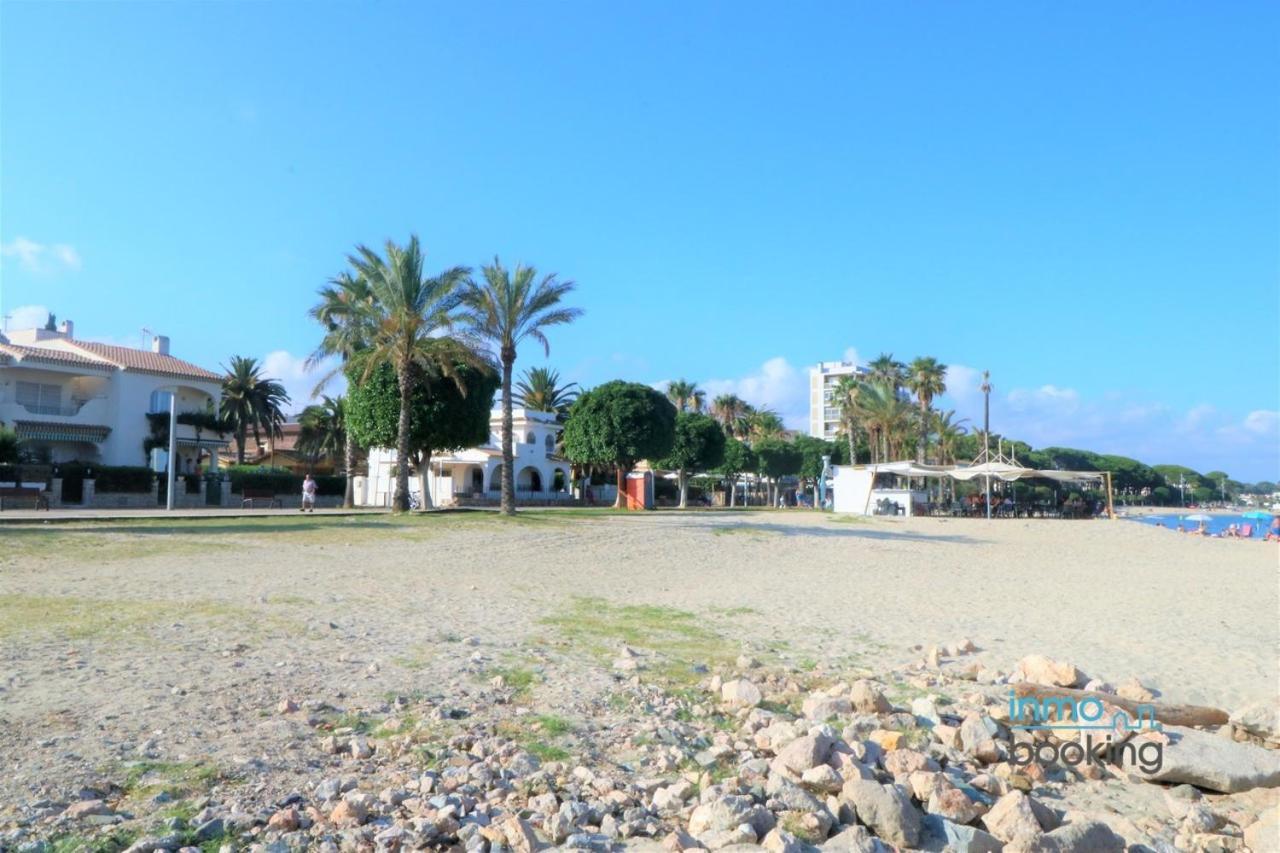 Sun Beach Mediterrani, En Frente Del Mar カンブリルス エクステリア 写真